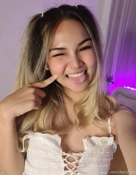 Foto di nudo di fuga di OnlyFans di Demifree