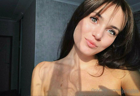 Foto di nudo di fuga di OnlyFans di Lilpinapple10