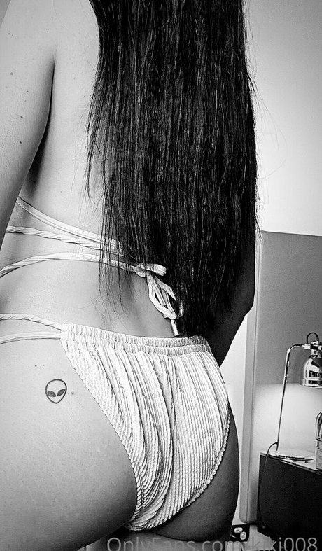 Foto di nudo di fuga di OnlyFans di Kiki008