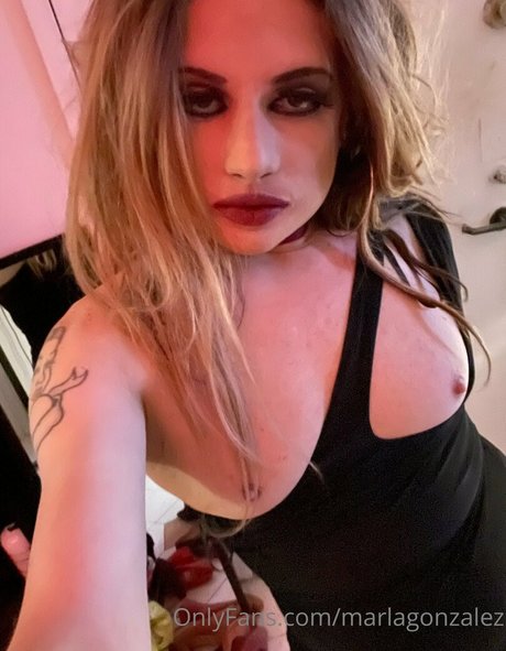 Foto di nudo di fuga di OnlyFans di Queenmarlagonzo