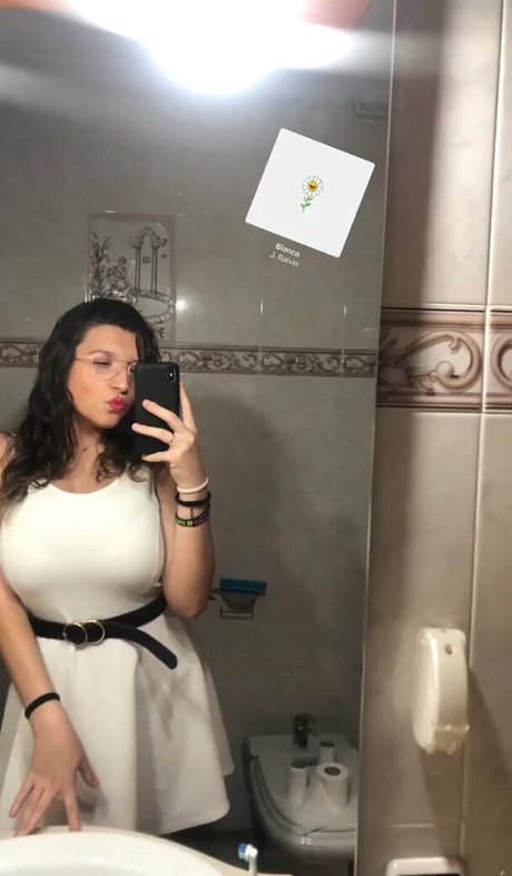 Foto di nudo di fuga di OnlyFans di Anna Romero