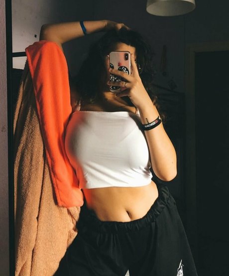 Foto di nudo di fuga di OnlyFans di Anna Romero