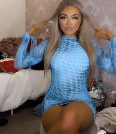 Cora Leilani