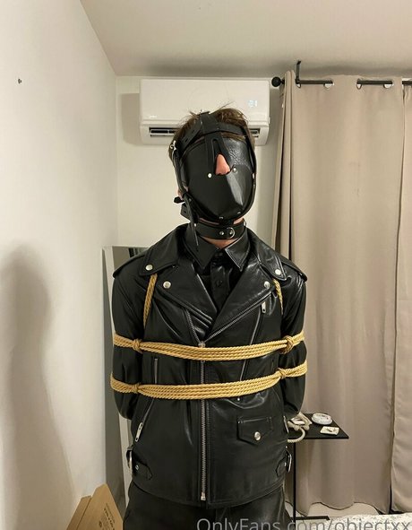 Foto di nudo di fuga di OnlyFans di Objectxx