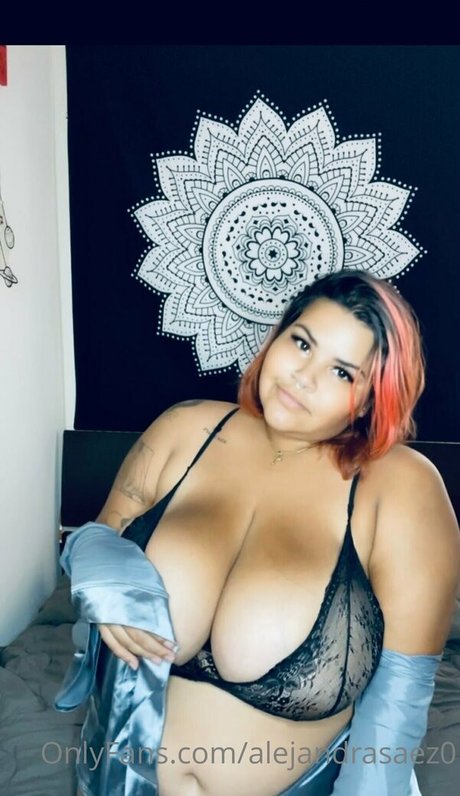 Foto di nudo di fuga di OnlyFans di Alejandrasaez0