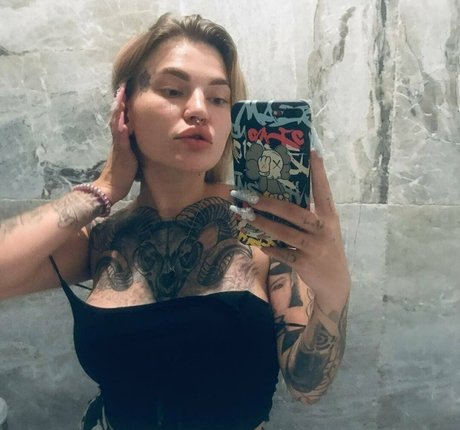 Foto di nudo di fuga di OnlyFans di Kamilahart