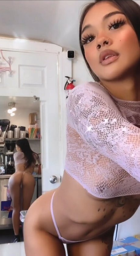 Foto di nudo di fuga di OnlyFans di Cheekychynaa