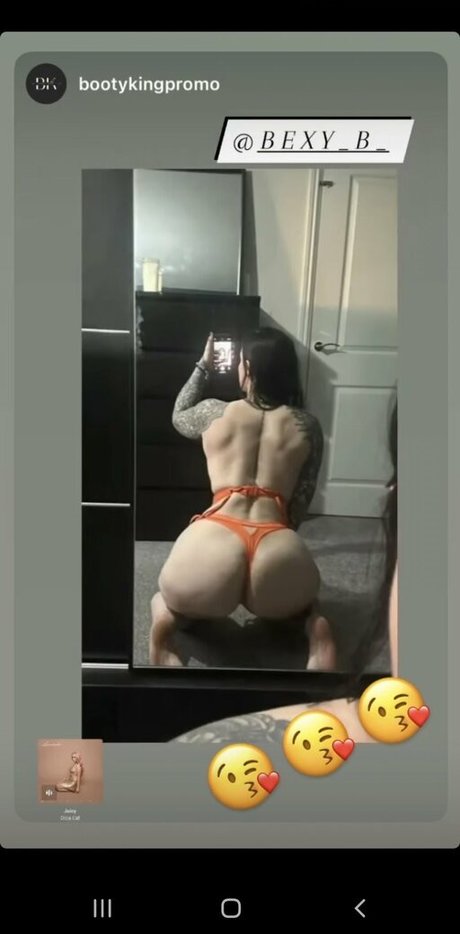Foto di nudo di fuga di OnlyFans di Inkedcouple