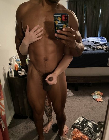 Foto di nudo di fuga di OnlyFans di Justicelv4