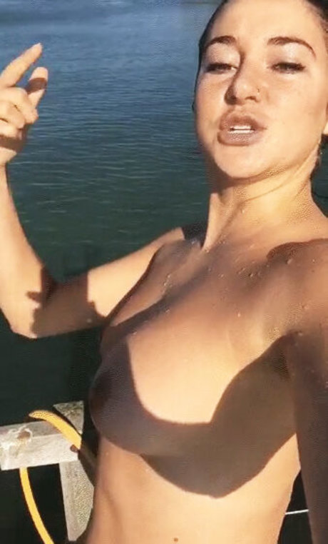 Foto di nudo di fuga di OnlyFans di Shailene Woodley