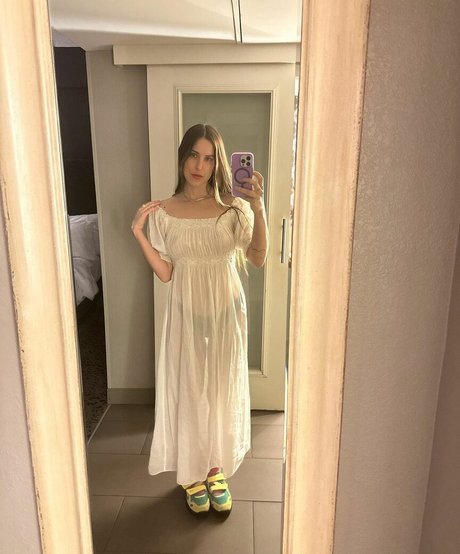 Foto di nudo di fuga di OnlyFans di Scout Willis