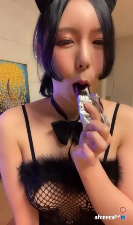 Foto di nudo di fuga di OnlyFans di Kimjeewoo529