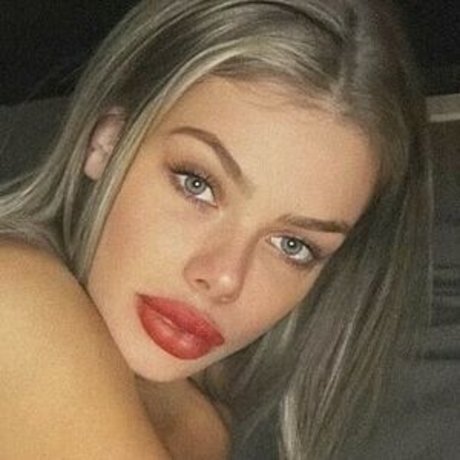 Foto di nudo di fuga di OnlyFans di Moodybimbo