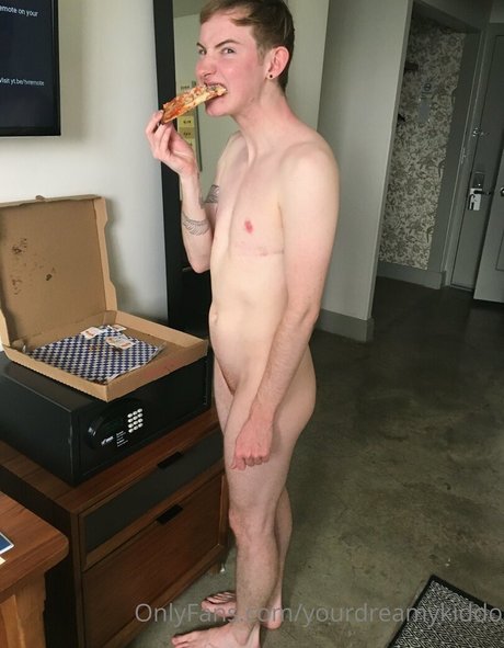 Foto di nudo di fuga di OnlyFans di Yourdreamykiddo