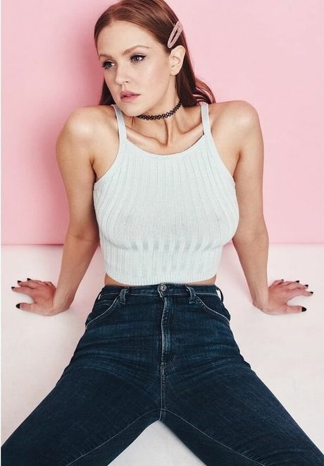 Foto di nudo di fuga di OnlyFans di Maggie Geha