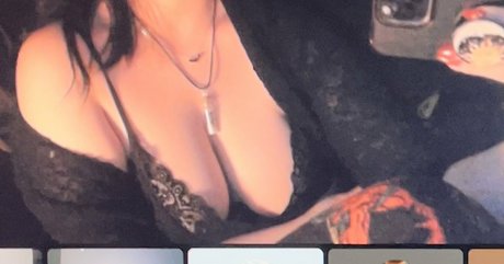 Foto di nudo di fuga di OnlyFans di Nsfwgoth