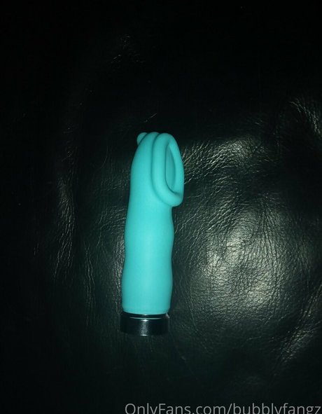 Foto di nudo di fuga di OnlyFans di Bubblyfangz