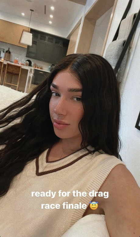 Foto di nudo di fuga di OnlyFans di James Charles