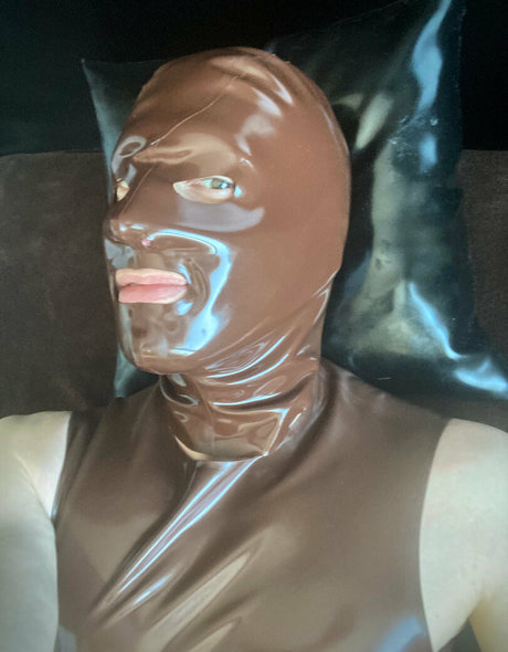 Rubberskaterboy
