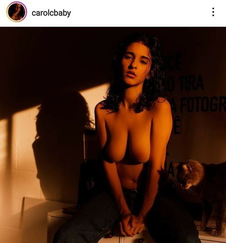 Foto di nudo di fuga di OnlyFans di Carolcbaby