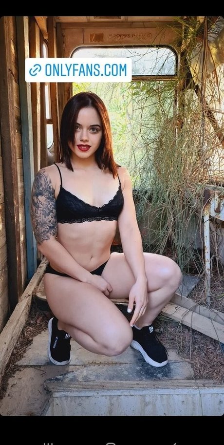 Foto di nudo di fuga di OnlyFans di Daniella Shutov
