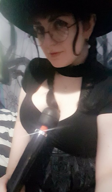 Foto di nudo di fuga di OnlyFans di Grimspectral