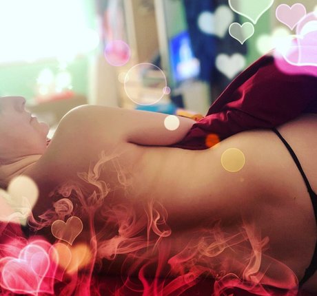 Foto di nudo di fuga di OnlyFans di Keirax