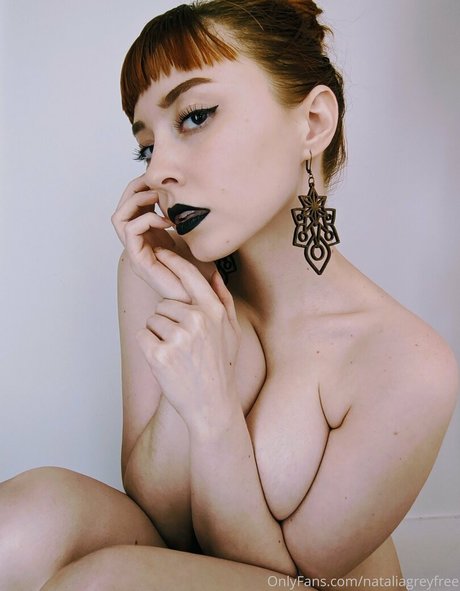Foto di nudo di fuga di OnlyFans di Nataliagreyfree