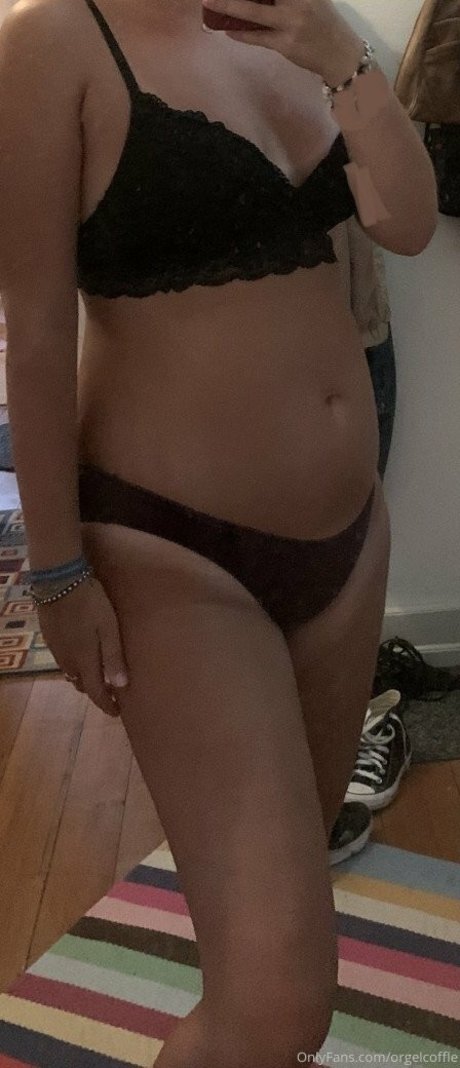 Foto di nudo di fuga di OnlyFans di Orgelcoffle