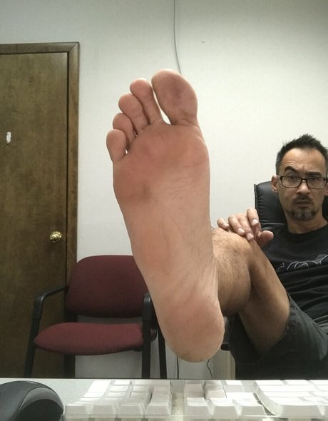 Foto di nudo di fuga di OnlyFans di Barefeeticus