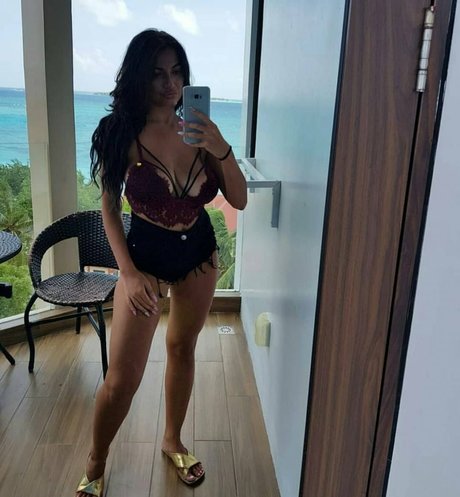 Foto di nudo di fuga di OnlyFans di Lupulescu P
