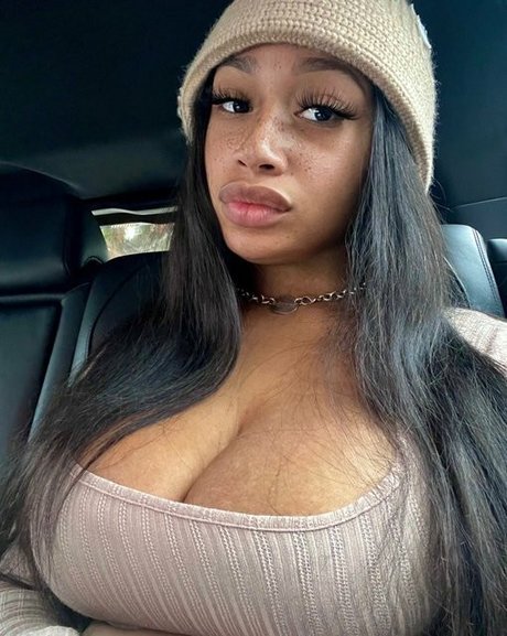 Foto di nudo di fuga di OnlyFans di Lexxiibaebie