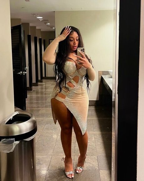 Foto di nudo di fuga di OnlyFans di Lexxiibaebie