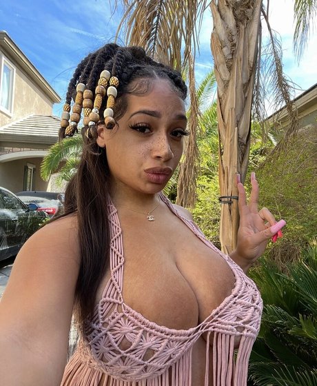 Foto di nudo di fuga di OnlyFans di Lexxiibaebie