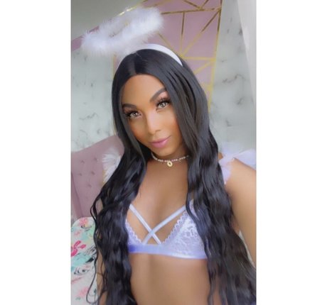 Foto di nudo di fuga di OnlyFans di Ebonyskinn