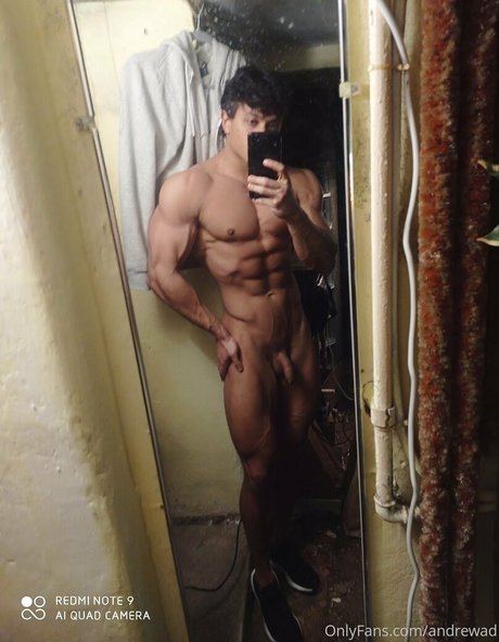 Foto di nudo di fuga di OnlyFans di Andrewad