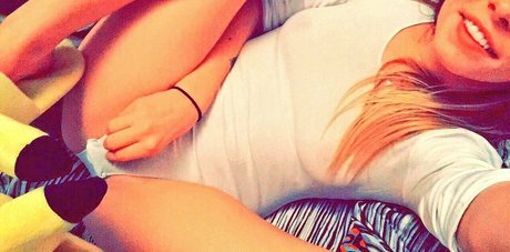 Foto di nudo di fuga di OnlyFans di Alexblake420