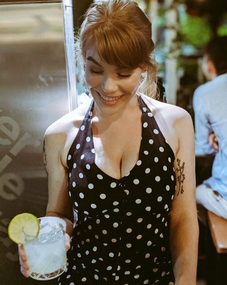 Scarlett Grace