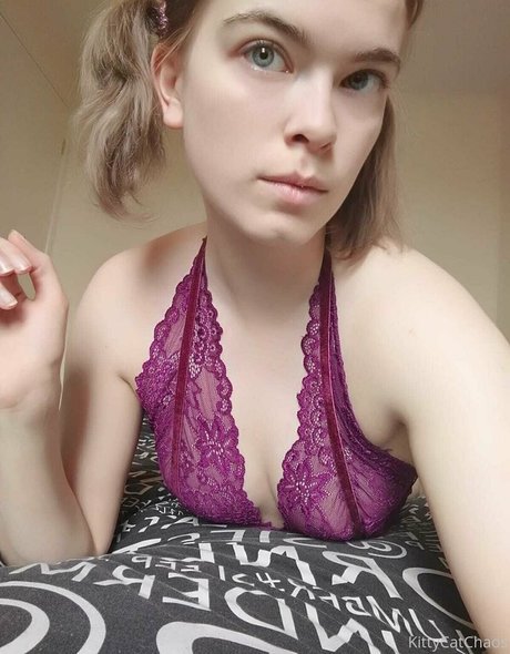 Naughtylittlekitten93