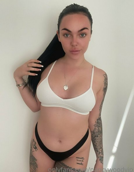 Foto di nudo di fuga di OnlyFans di Itsnancywoodfree