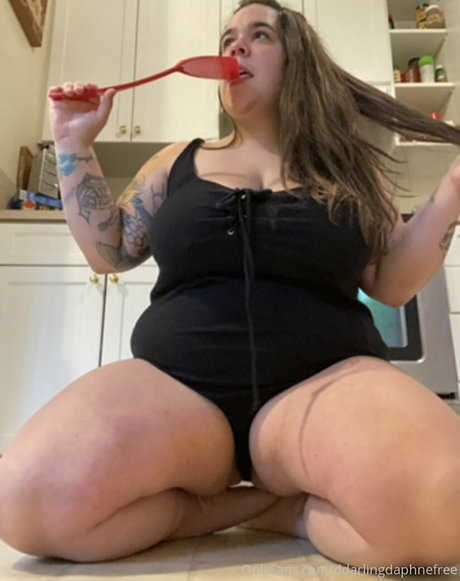 Ddarlingdaphnefree