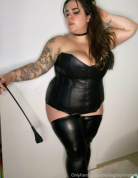 Foto di nudo di fuga di OnlyFans di Ddarlingdaphnefree