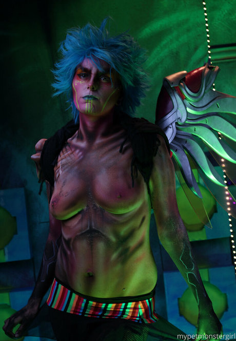 Mypetmonstergirl