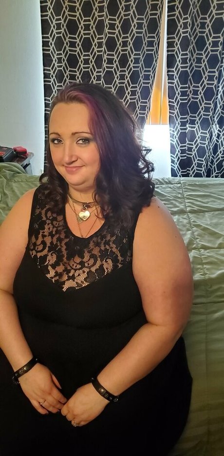 Naughtykitten84