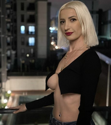Foto di nudo di fuga di OnlyFans di Nslhnng