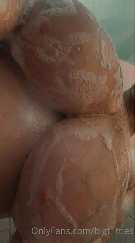 Bigt1tties