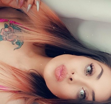 Foto di nudo di fuga di OnlyFans di Vipeach