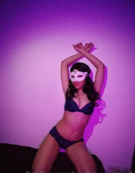 Foto di nudo di fuga di OnlyFans di Crystalprincess1