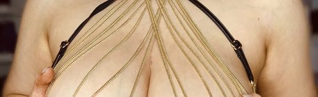 Foto di nudo di fuga di OnlyFans di Thrilllhoefree