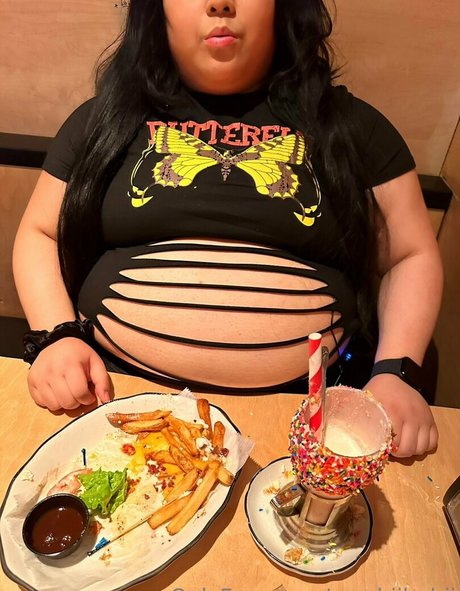 Foto di nudo di fuga di OnlyFans di Mochiibabii